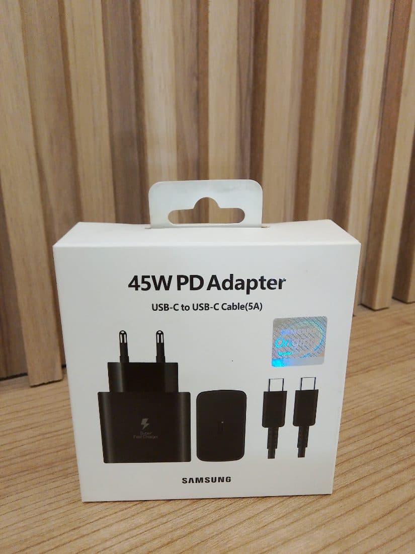 Samsung 45W PD Power Adapter with 5A USB-C to USB-C Cable (EP-T4511)